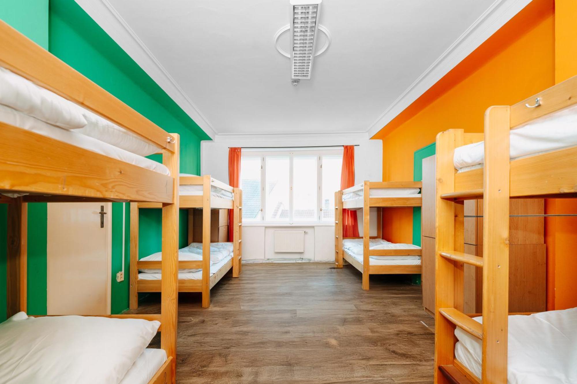 Benedikt City Center Hostel Praga Exterior foto